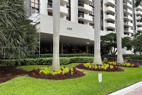 Condominio en venta en Coral Gables, Florida, 2 dormitorios, 104.89 m2 № 1370718 - foto 1