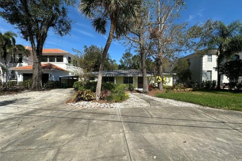 Land in Tampa, Florida № 1417299 - photo 1