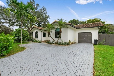 House in Miami Shores, Florida 4 bedrooms, 170.57 sq.m. № 1017621 - photo 26