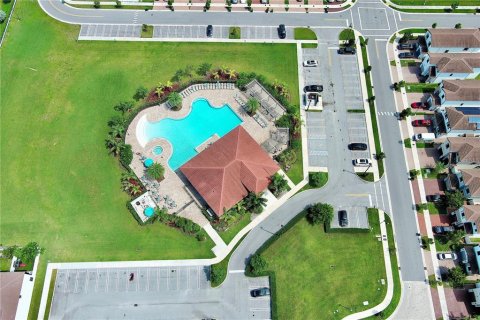 Touwnhouse à vendre à Hialeah, Floride: 4 chambres, 177.81 m2 № 1377832 - photo 27