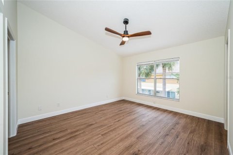 Copropriété à vendre à Clearwater, Floride: 2 chambres, 112.41 m2 № 1377859 - photo 18