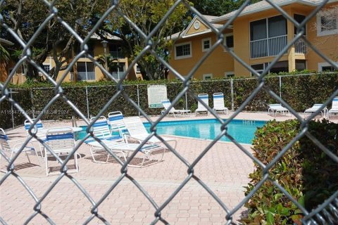 Condominio en venta en Dania Beach, Florida, 2 dormitorios, 86.86 m2 № 1075466 - foto 15