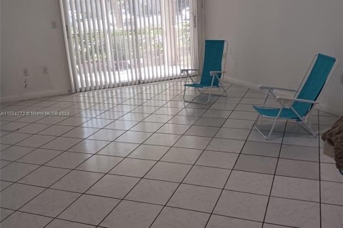 Condominio en venta en Dania Beach, Florida, 2 dormitorios, 86.86 m2 № 1075466 - foto 22