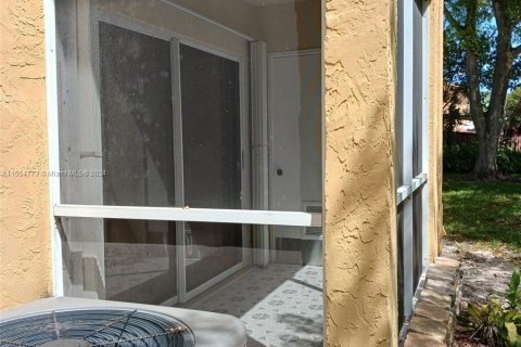 Condominio en venta en Dania Beach, Florida, 2 dormitorios, 86.86 m2 № 1075466 - foto 21
