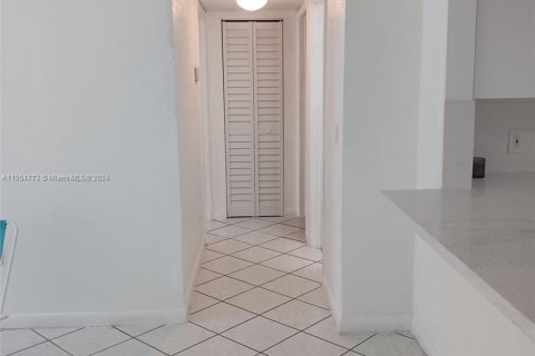 Condominio en venta en Dania Beach, Florida, 2 dormitorios, 86.86 m2 № 1075466 - foto 19