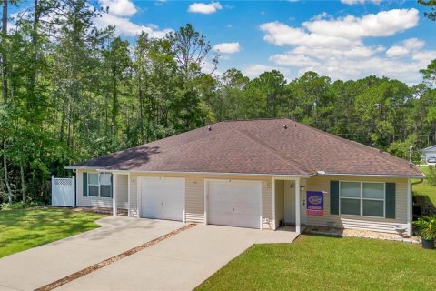 Duplex in Palm Coast, Florida 4 bedrooms, 217.21 sq.m. № 1346153 - photo 3