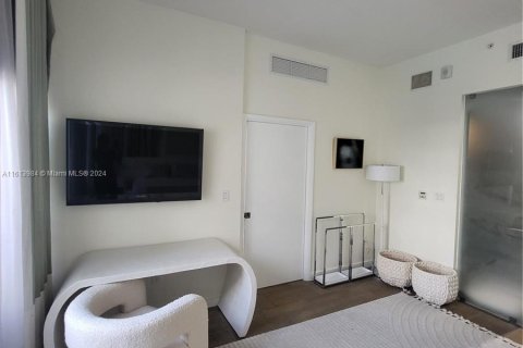 Condo in Miami Beach, Florida, 2 bedrooms  № 1237275 - photo 7