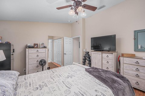 Casa en venta en Stuart, Florida, 4 dormitorios, 185.71 m2 № 1056930 - foto 14