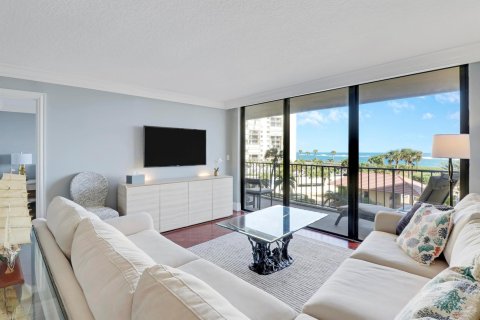 Condo in Jupiter, Florida, 2 bedrooms  № 1056884 - photo 22