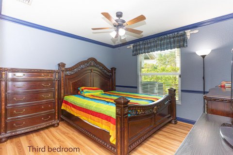 House in Davie, Florida 4 bedrooms, 237.37 sq.m. № 1068230 - photo 12