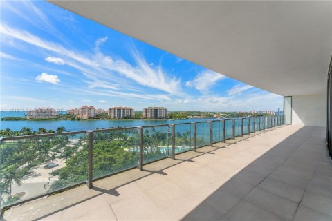 Condo in Miami Beach, Florida, 4 bedrooms  № 1397001 - photo 21