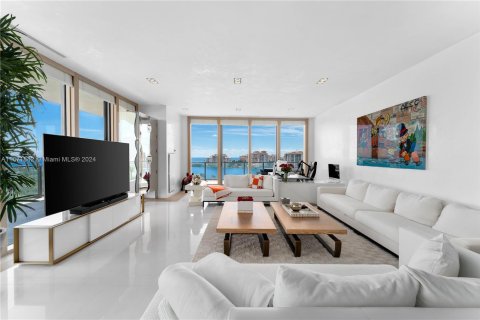 Condominio en venta en Miami Beach, Florida, 4 dormitorios, 346.62 m2 № 1397001 - foto 1