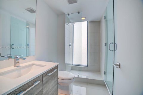 Condo in Miami, Florida, 4 bedrooms  № 1397050 - photo 6