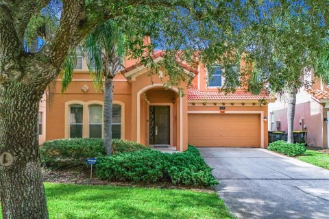 House in Davenport, Florida 4 bedrooms, 195.75 sq.m. № 1346532 - photo 1