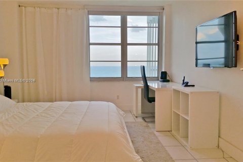 Condominio en venta en Miami Beach, Florida, 2 dormitorios, 95.69 m2 № 1226564 - foto 9