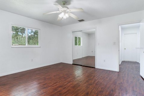 House in Plant City, Florida 2 bedrooms, 140.47 sq.m. № 1376087 - photo 21