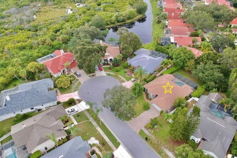 Villa ou maison à vendre à Tarpon Springs, Floride: 3 chambres, 161.84 m2 № 1347563 - photo 4