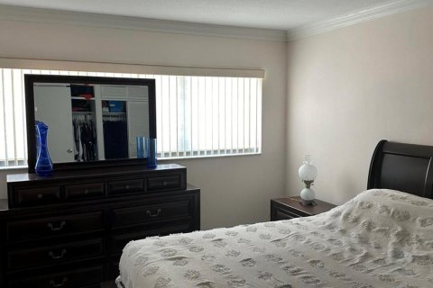 Condo in Lighthouse Point, Florida, 1 bedroom  № 1222514 - photo 5