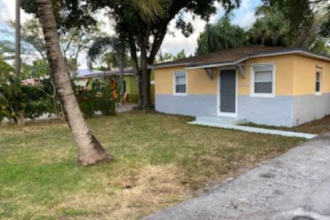 House in Fort Lauderdale, Florida 3 bedrooms, 135.82 sq.m. № 1222515 - photo 6