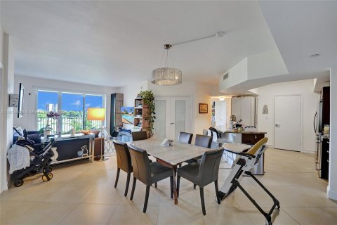 Copropriété à vendre à Aventura, Floride: 3 chambres, 146.79 m2 № 1239905 - photo 4