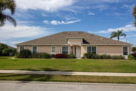 Villa ou maison à vendre à Vero Beach, Floride: 3 chambres, 172.15 m2 № 1036609 - photo 1