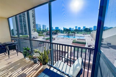 Condominio en venta en Aventura, Florida, 1 dormitorio, 84.82 m2 № 1397703 - foto 21