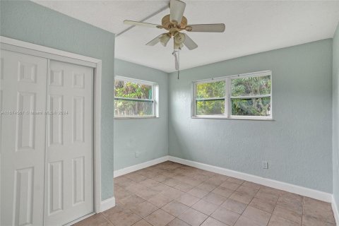 House in Fort Lauderdale, Florida 3 bedrooms, 74.14 sq.m. № 1397701 - photo 12