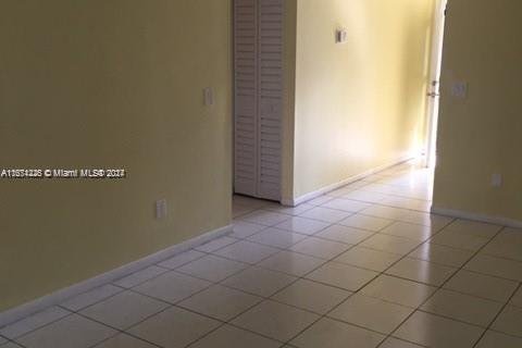 Condominio en alquiler en Lauderhill, Florida, 2 dormitorios, 81.57 m2 № 1397597 - foto 18