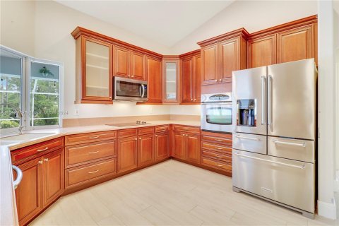 House in Palm Beach Gardens, Florida 4 bedrooms, 246.47 sq.m. № 1269495 - photo 29