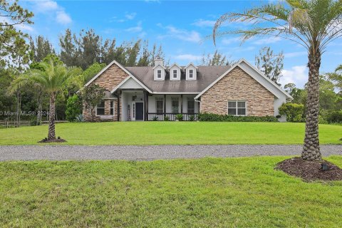 Villa ou maison à vendre à Palm Beach Gardens, Floride: 4 chambres, 246.47 m2 № 1269495 - photo 1