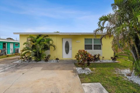 Villa ou maison à vendre à Riviera Beach, Floride: 2 chambres, 71.35 m2 № 1043036 - photo 19