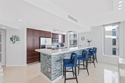 Condo in Fort Lauderdale, Florida, 3 bedrooms  № 1033920 - photo 30