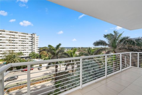 Condo in Fort Lauderdale, Florida, 3 bedrooms  № 1033920 - photo 26