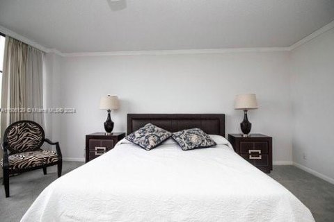 Copropriété à vendre à Hallandale Beach, Floride: 2 chambres, 130.06 m2 № 1227390 - photo 20