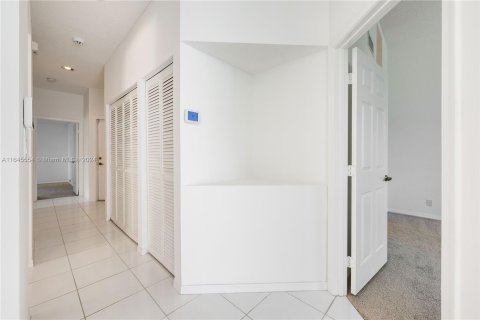 Casa en venta en Pembroke Pines, Florida, 3 dormitorios, 120.03 m2 № 1331088 - foto 12