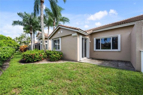 Casa en venta en Pembroke Pines, Florida, 3 dormitorios, 120.03 m2 № 1331088 - foto 24