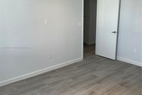 Copropriété à louer à Miami Beach, Floride: 2 chambres, 85.47 m2 № 1345109 - photo 20