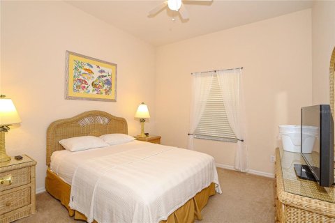 Condo in Davenport, Florida, 3 bedrooms  № 1300909 - photo 16