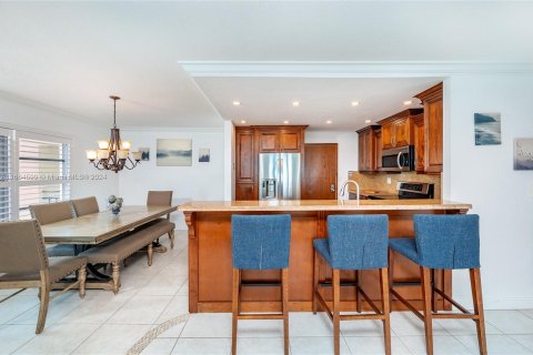 Condo in Coral Springs, Florida, 2 bedrooms  № 1396230 - photo 11