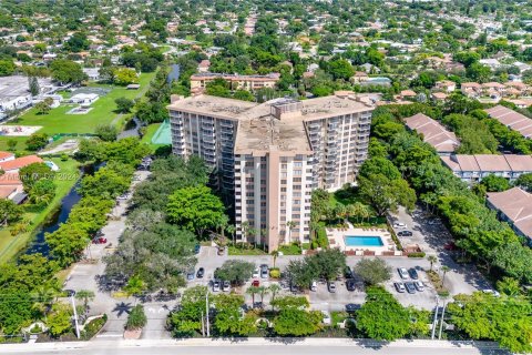 Condo in Coral Springs, Florida, 2 bedrooms  № 1396230 - photo 20