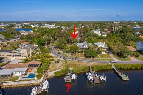 Terreno en venta en Tarpon Springs, Florida № 1346534 - foto 19