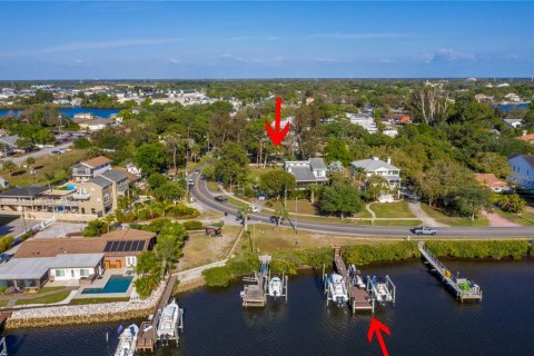 Terreno en venta en Tarpon Springs, Florida № 1346534 - foto 18