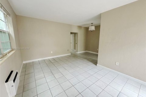 Copropriété à vendre à Miami Beach, Floride: 1 chambre, 54.44 m2 № 1377581 - photo 3