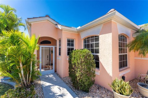 Villa ou maison à vendre à Punta Gorda, Floride: 3 chambres, 154.22 m2 № 1025705 - photo 8