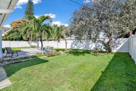 Casa en venta en Deerfield Beach, Florida, 3 dormitorios, 158.49 m2 № 1047943 - foto 18