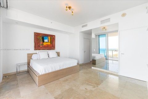 Condo in Miami Beach, Florida, 2 bedrooms  № 1074437 - photo 12