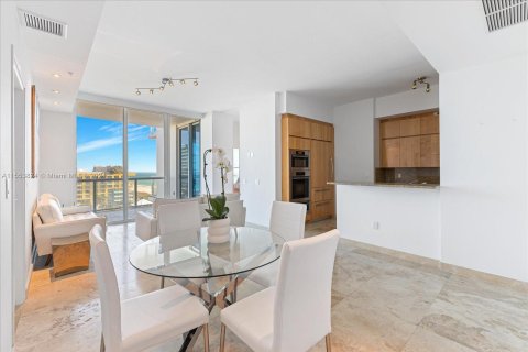 Copropriété à vendre à Miami Beach, Floride: 2 chambres, 134.06 m2 № 1074437 - photo 4