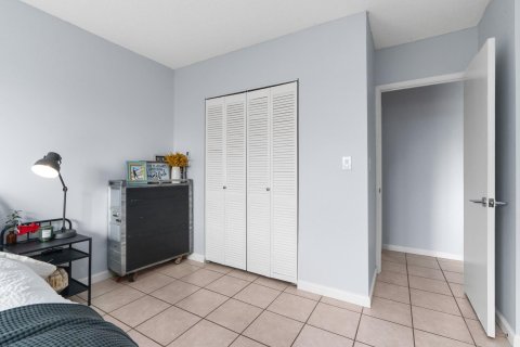 Condo in Fort Lauderdale, Florida, 1 bedroom  № 1022136 - photo 29