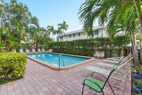 Condo in Fort Lauderdale, Florida, 1 bedroom  № 1022136 - photo 18