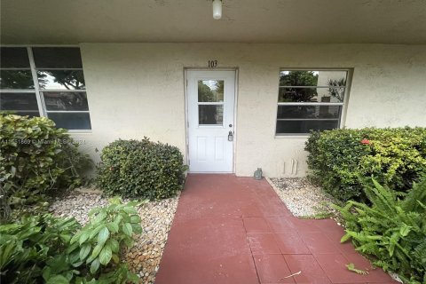 Copropriété à vendre à Delray Beach, Floride: 2 chambres, 93.46 m2 № 1345252 - photo 2